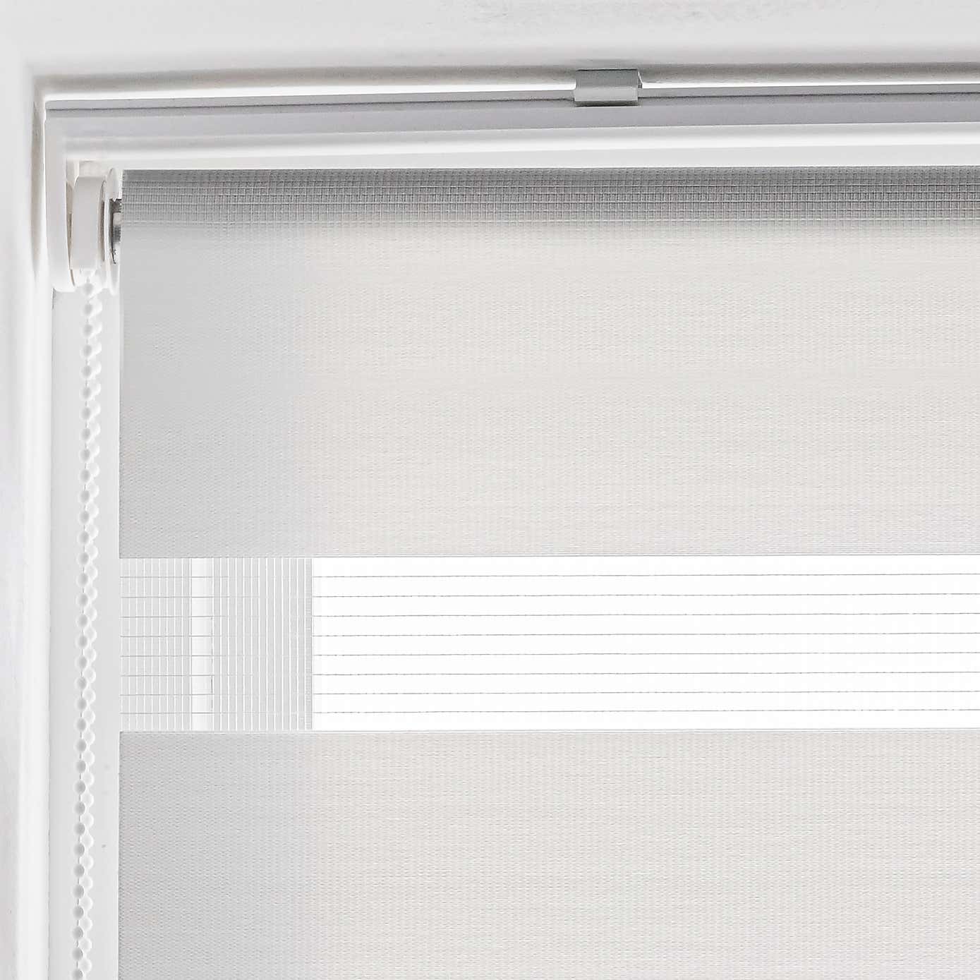 Day and Night Daylight Roller Blind