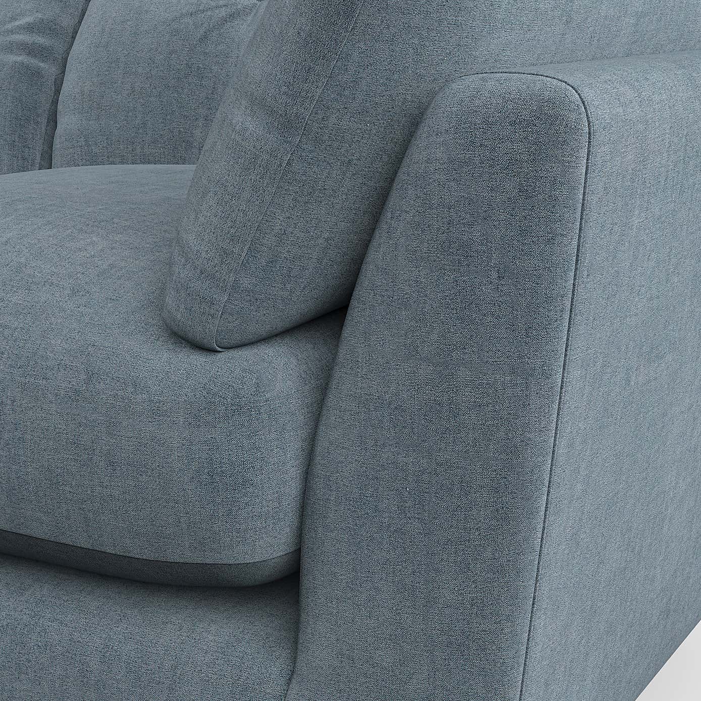 Peyton Snuggle Chair