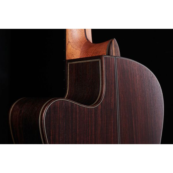 H&ouml;fner HM89-CE Master Classic Guitar