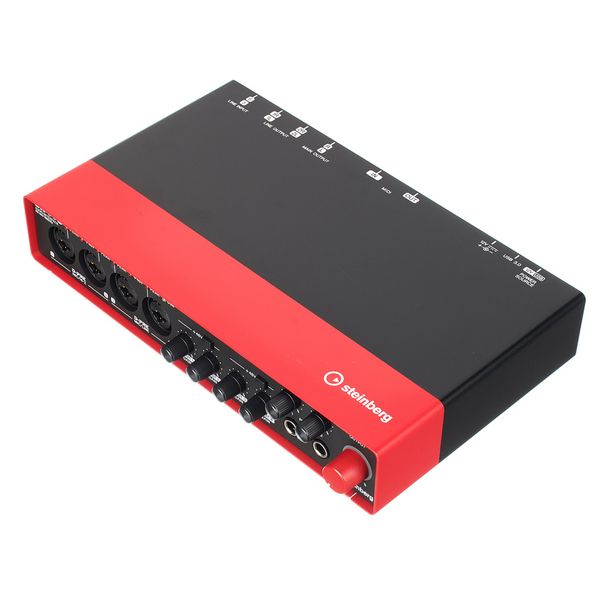 Steinberg UR44C Red