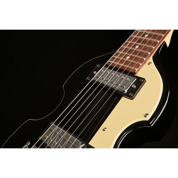 H&ouml;fner Shorty Violin Guitar Black