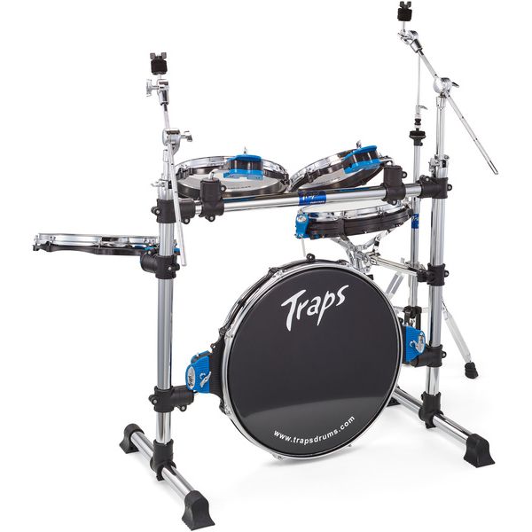 Traps A-400 Acoustic Drumset Bundle