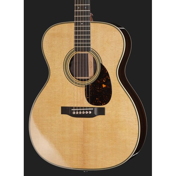 Martin Guitar OM28E