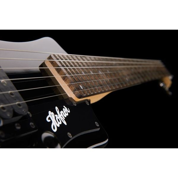 H&ouml;fner Shorty BK