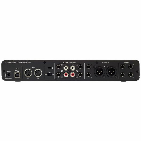 Behringer UMC404HD
