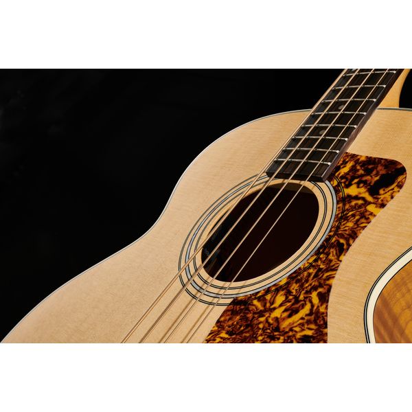 Guild Jumbo Junior Bass Westerly