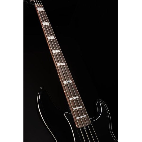 Fender Duff McKagan DLX P Bass RW BK