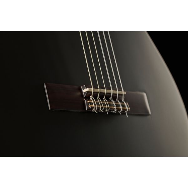 Alhambra 1C Black Satin incl.Gig Bag
