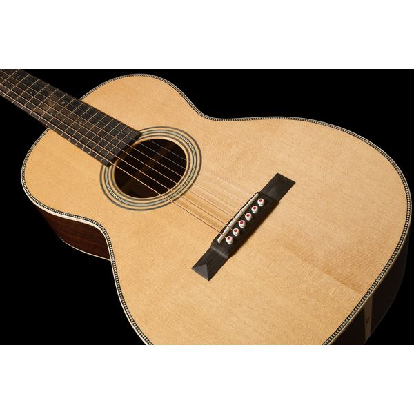 Martin Guitar 012-28 Modern Deluxe