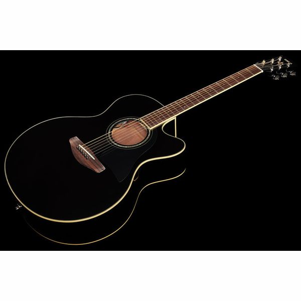 Yamaha CPX 600 Black