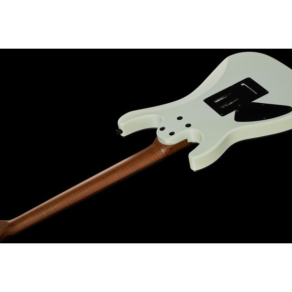 Harley Benton Fusion-III HSS Roasted Bundle