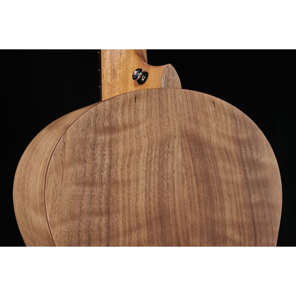 Sheeran by Lowden W01