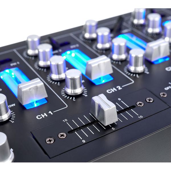 the t.mix 401-USB Play