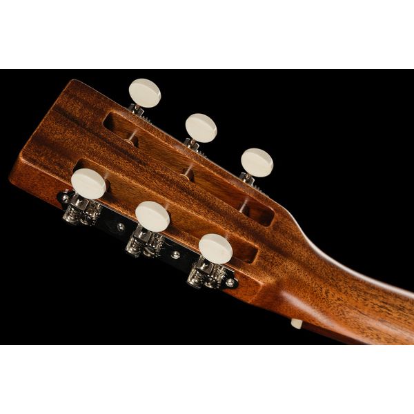 Martin Guitar 000-15SM