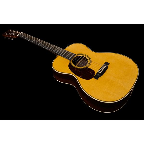 Martin Guitar 000-28ECL Eric Clapton Left