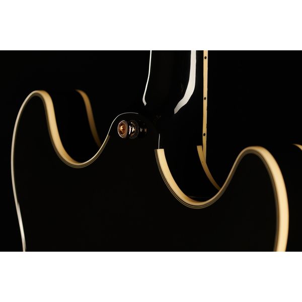 Larry Carlton H7V BK