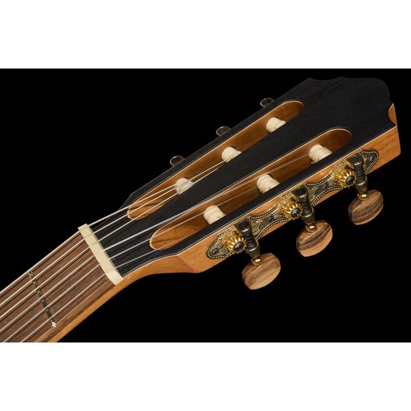 H&ouml;fner HML-BGF Limited