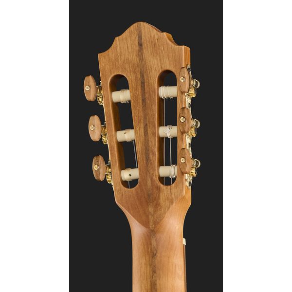 H&ouml;fner HML-BGF Limited