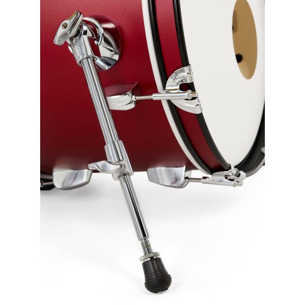 Pearl Roadshow 18" Matte Red