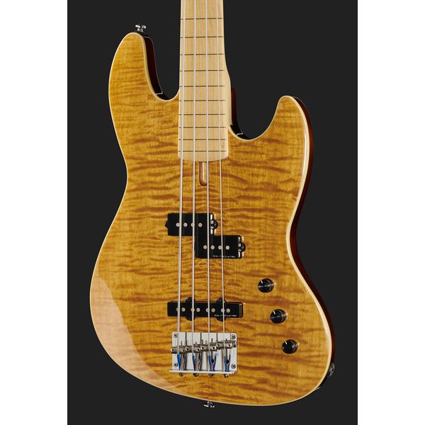 Marcus Miller U5 NT MN Short FL