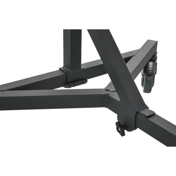 Adams Gong Stand 600