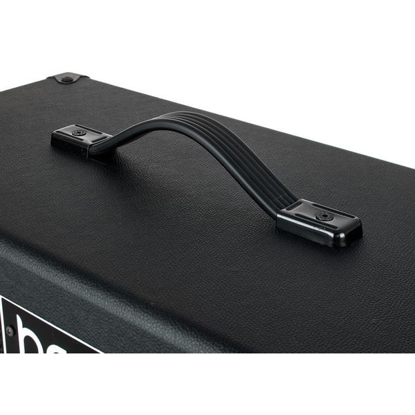 HESU Wizard W112 Std. 16 Ohm Cab BK