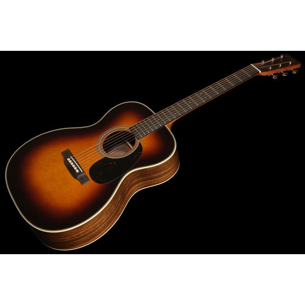 Martin Guitar 00028 Sunburst