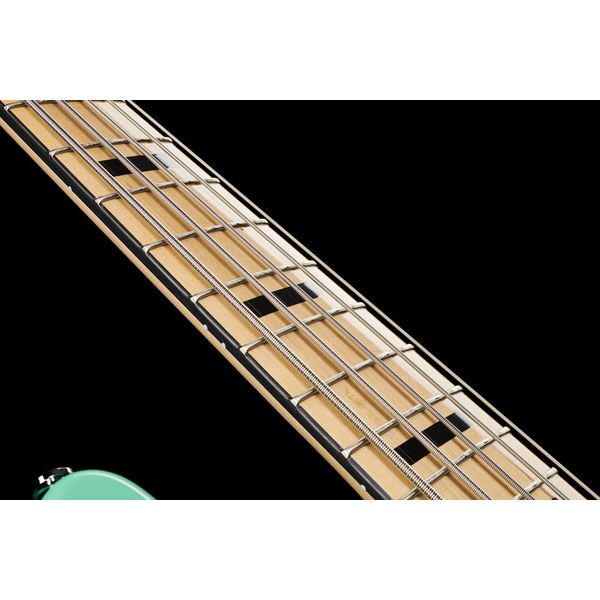 Marcus Miller V5 24-5 MLG