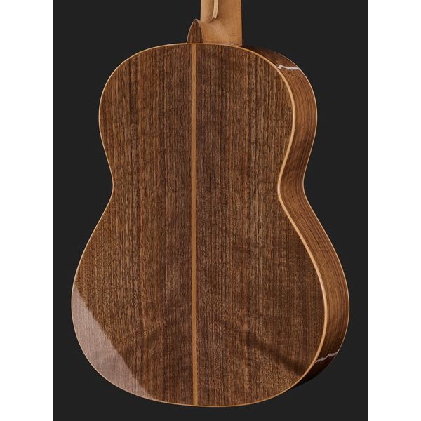 H&ouml;fner HM87-SE Master Classic Guitar