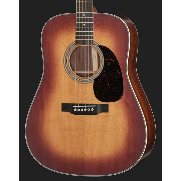Martin Guitar D-28 Satin Amberburst