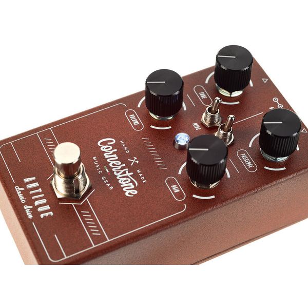 Cornerstone Antique Classic Drive