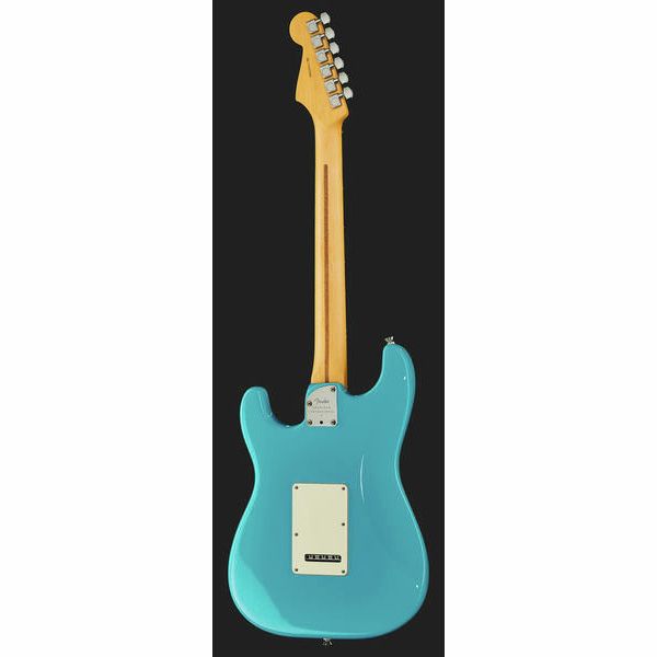 Fender AM Pro II Strat HSS MBL