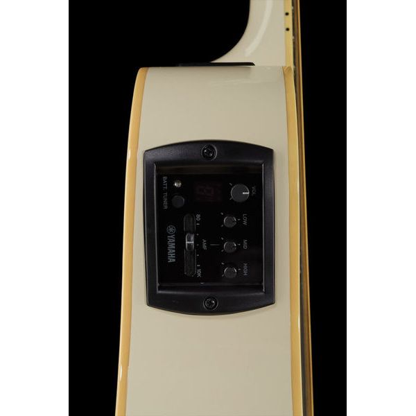 Yamaha APX 600 Vintage White