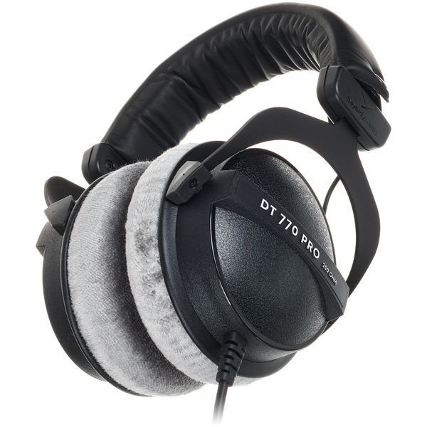 beyerdynamic DT-770 Pro 250 Ohm