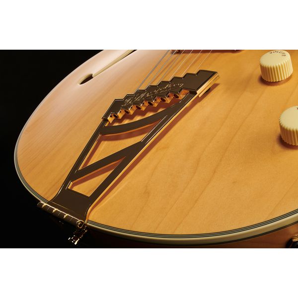 DAngelico Deluxe 59 Satin Honey