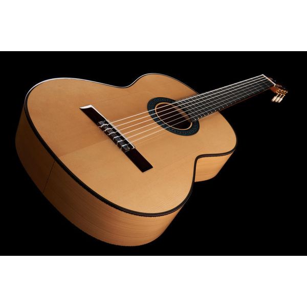 Amalio Burguet 1F Spruce Flamenco w/ Case