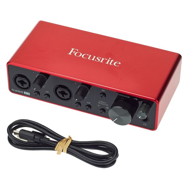 Focusrite Scarlett 2i2 3rd NT1A Bundle