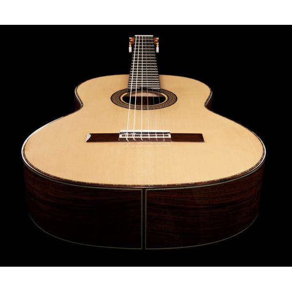 Amalio Burguet 2M Spruce w/Case