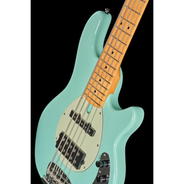 Marcus Miller Z7-5 Mint