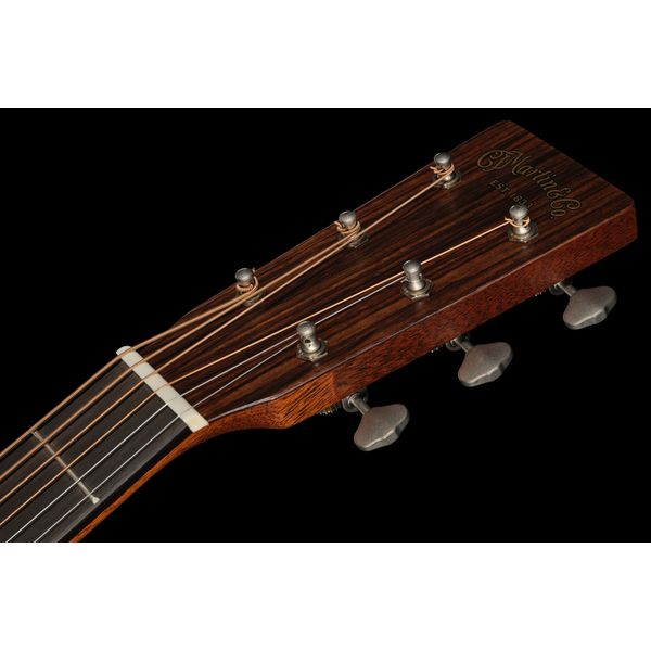 Martin Guitar D18 StreetLegend