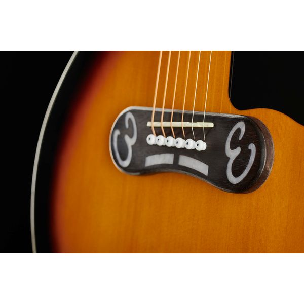 Harley Benton Custom Line King-CE VS w/Case