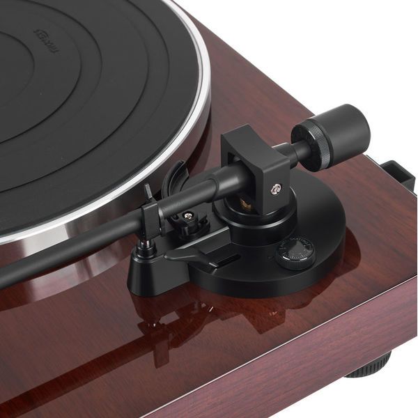 Thorens TD 202 walnut