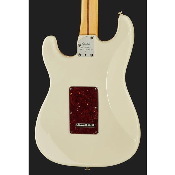 Fender AM Pro II Strat OWT