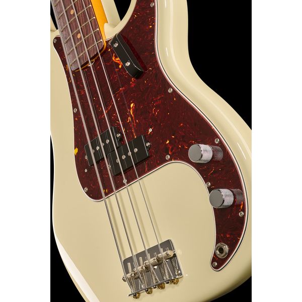 Fender AV II 60 P Bass RW OWT