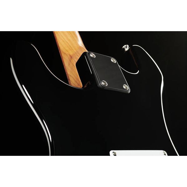 Harley Benton ST-62 BK Vintage Series