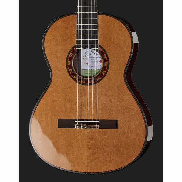 Ramirez Guitarra del Tiempo Cedar