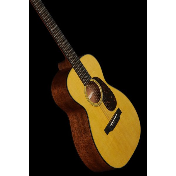 Martin Guitar 0-18
