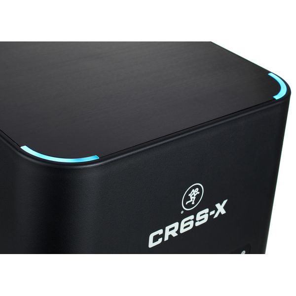 Mackie CR6S-X