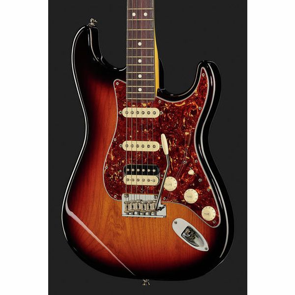 Fender AM Pro II Strat HSS RW 3TSB