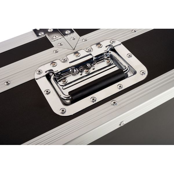 Flyht Pro Case Mobile DJ Desk